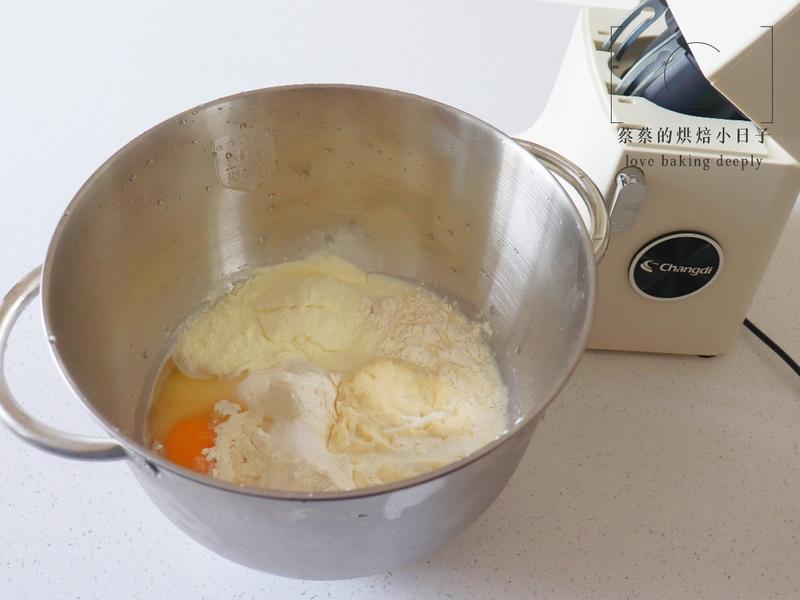 纯奶手撕吐司的做法 步骤1