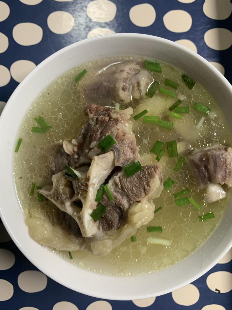韩式清炖牛尾汤