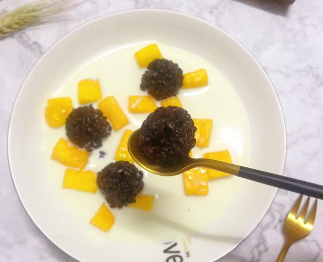 #麦子厨房#美食锅出品：网红泰式椰汁芒果饭的做法