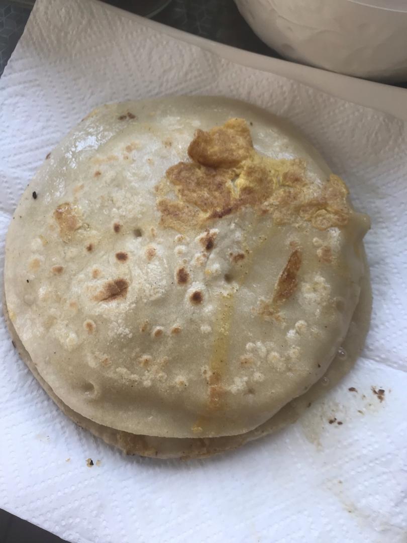 圆鼓鼓的鸡蛋灌饼