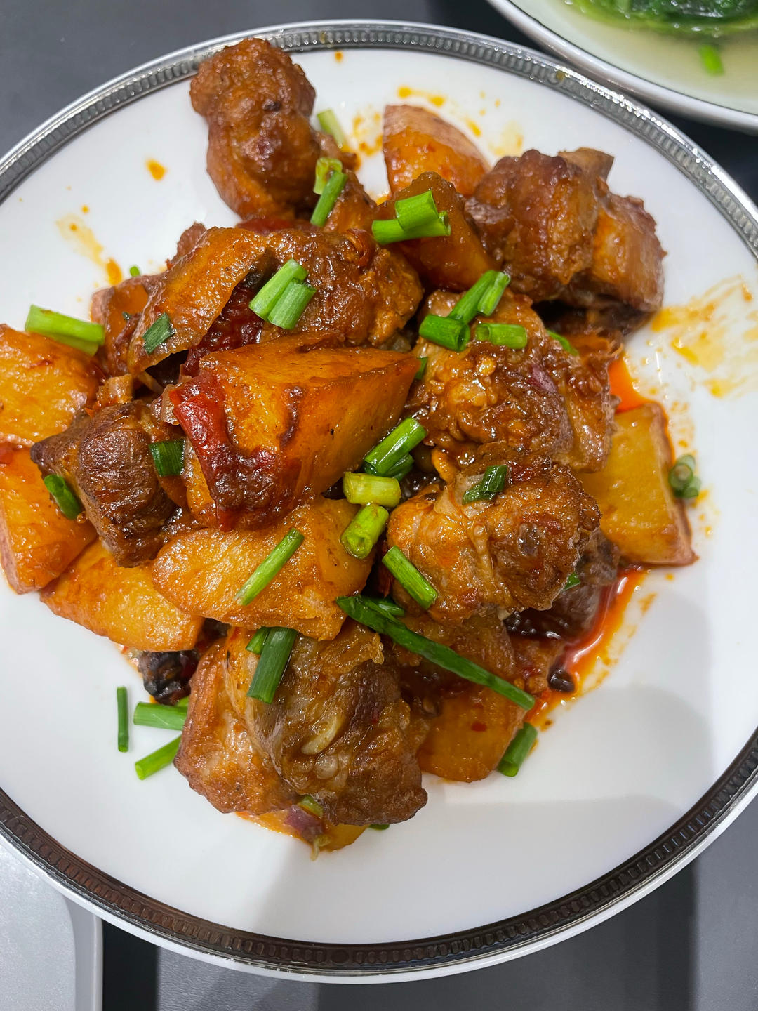家常菜之🥔土豆烧排骨🍖