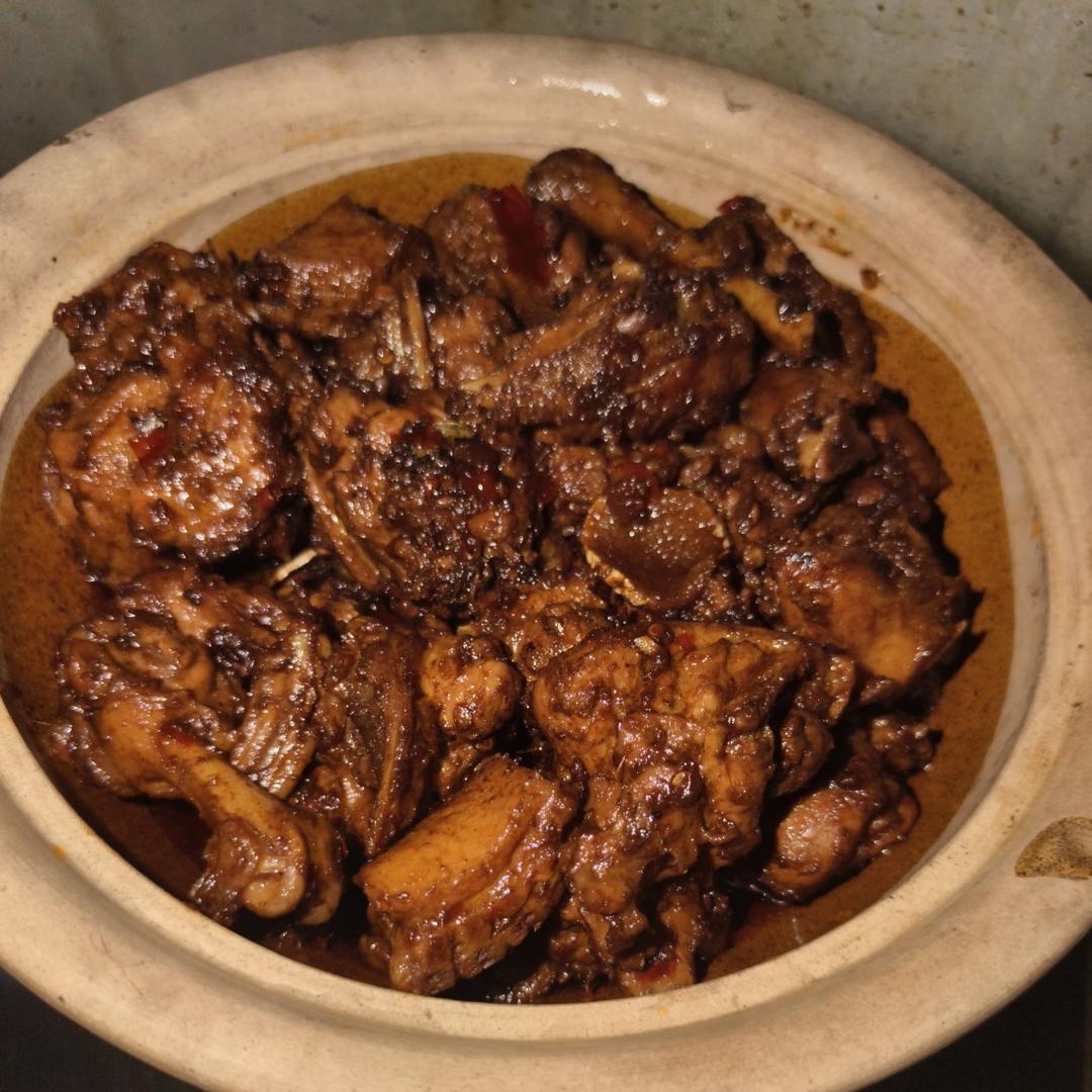 传统正宗的啤酒鸭配方和做法，鲜嫩香浓，只需炒千万不要焯水