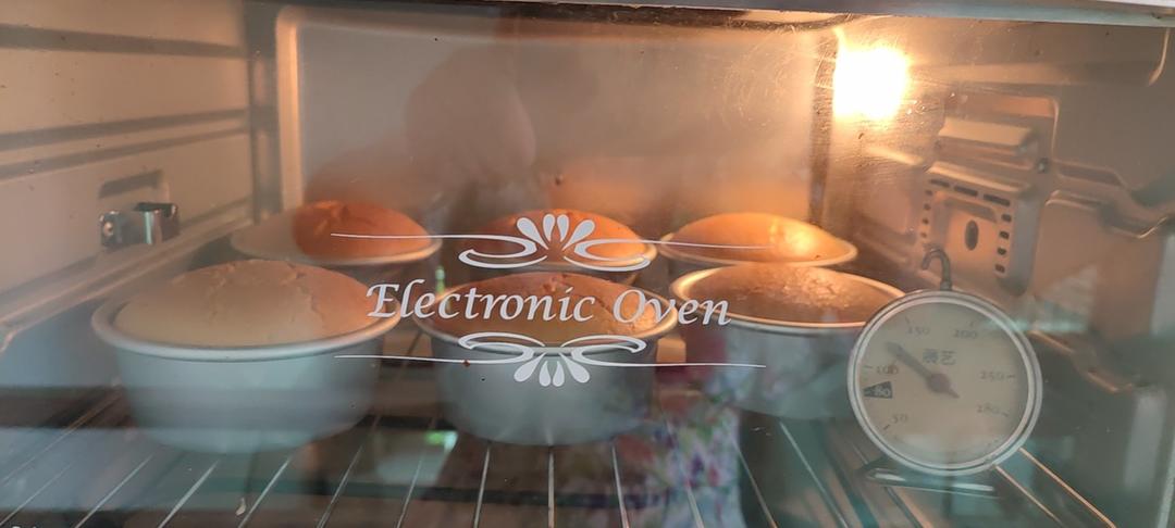 6寸，8寸，10寸戚风蛋糕配方（已更新）