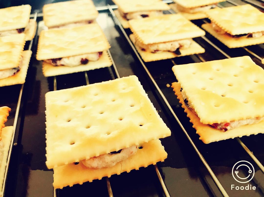 蔓越梅牛轧糖饼干（快手棉花糖苏打饼干版）