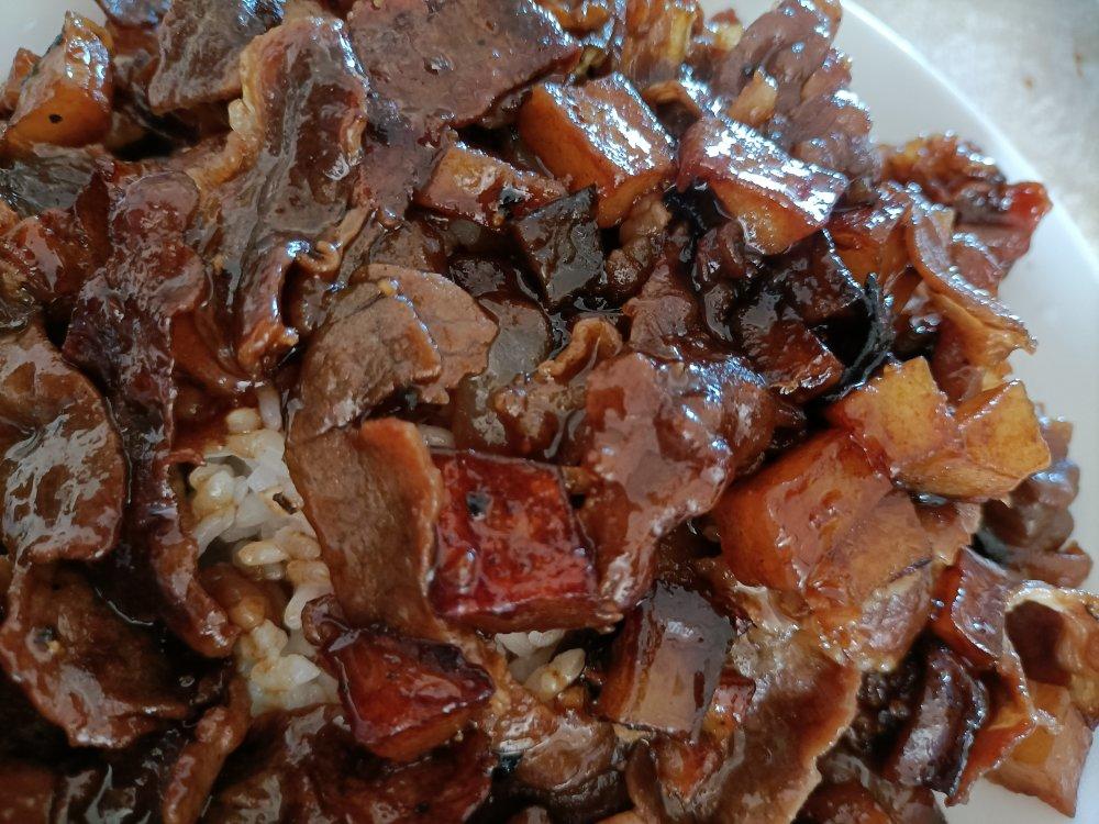 好吃到舔碗底的土豆肥牛拌饭