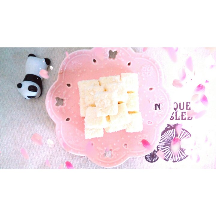 完胜85度C牛奶椰丝小方