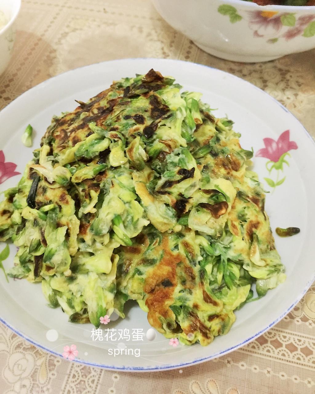 槐花炒鸡蛋