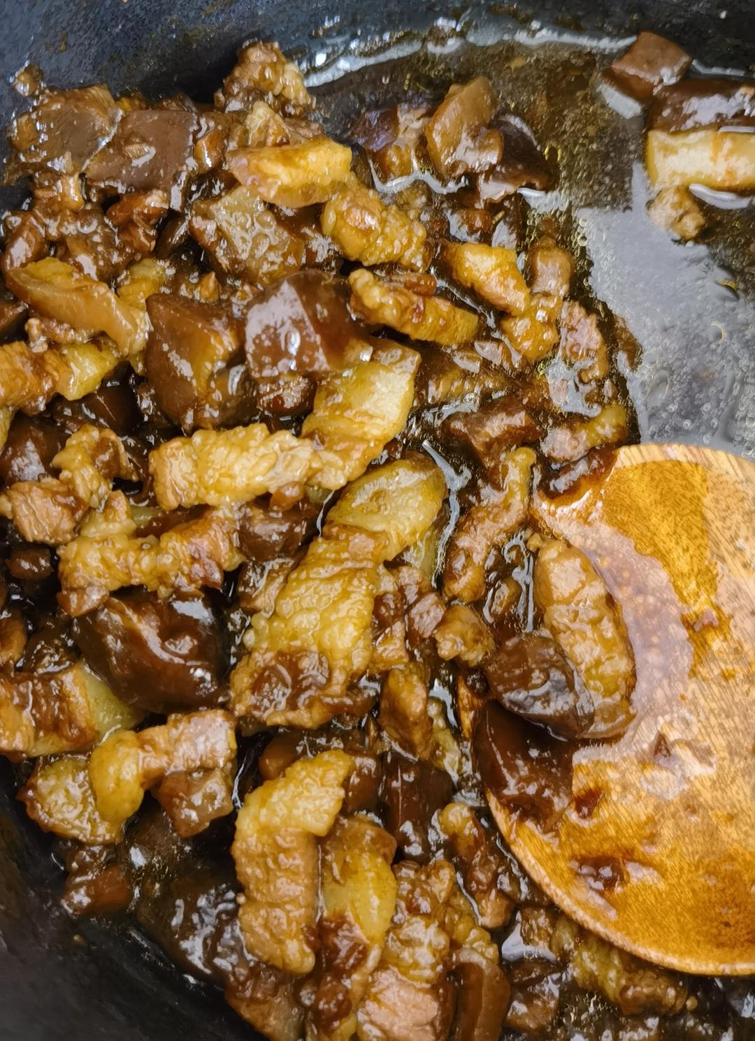 好吃到停不下来的卤肉饭