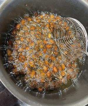 史上最简单的怪味花生豆的做法 步骤2