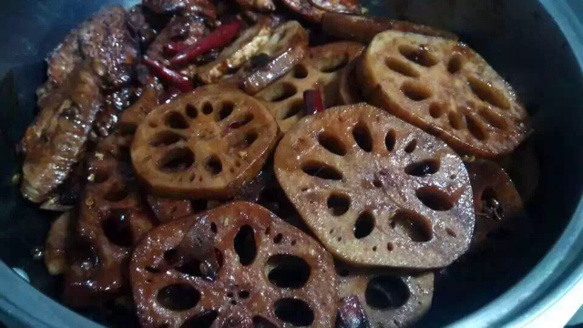 周黑鸭味藕片