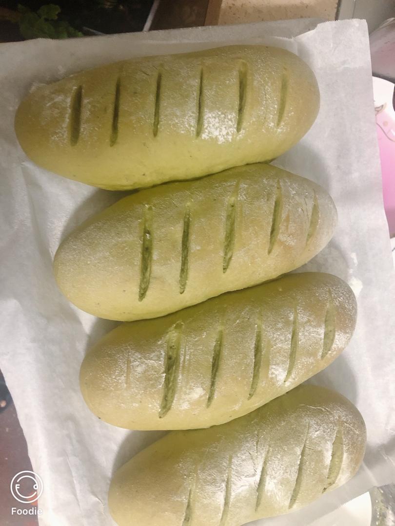 抹茶蜜豆软欧包