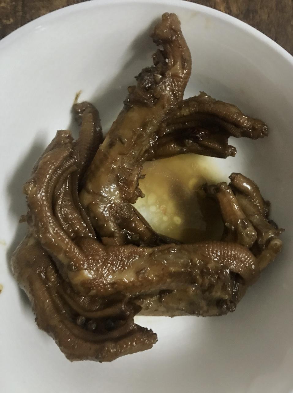 香卤鸭掌（好吃得不得了）