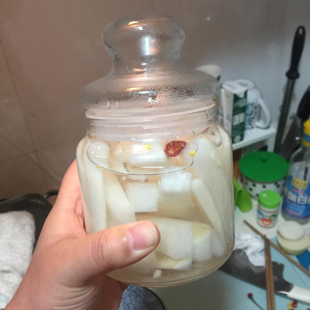 腌酸萝卜