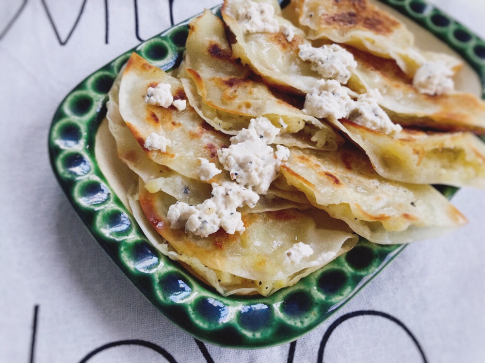 4种原料饺子皮版tacos dorados de papa（土豆内馅）的做法