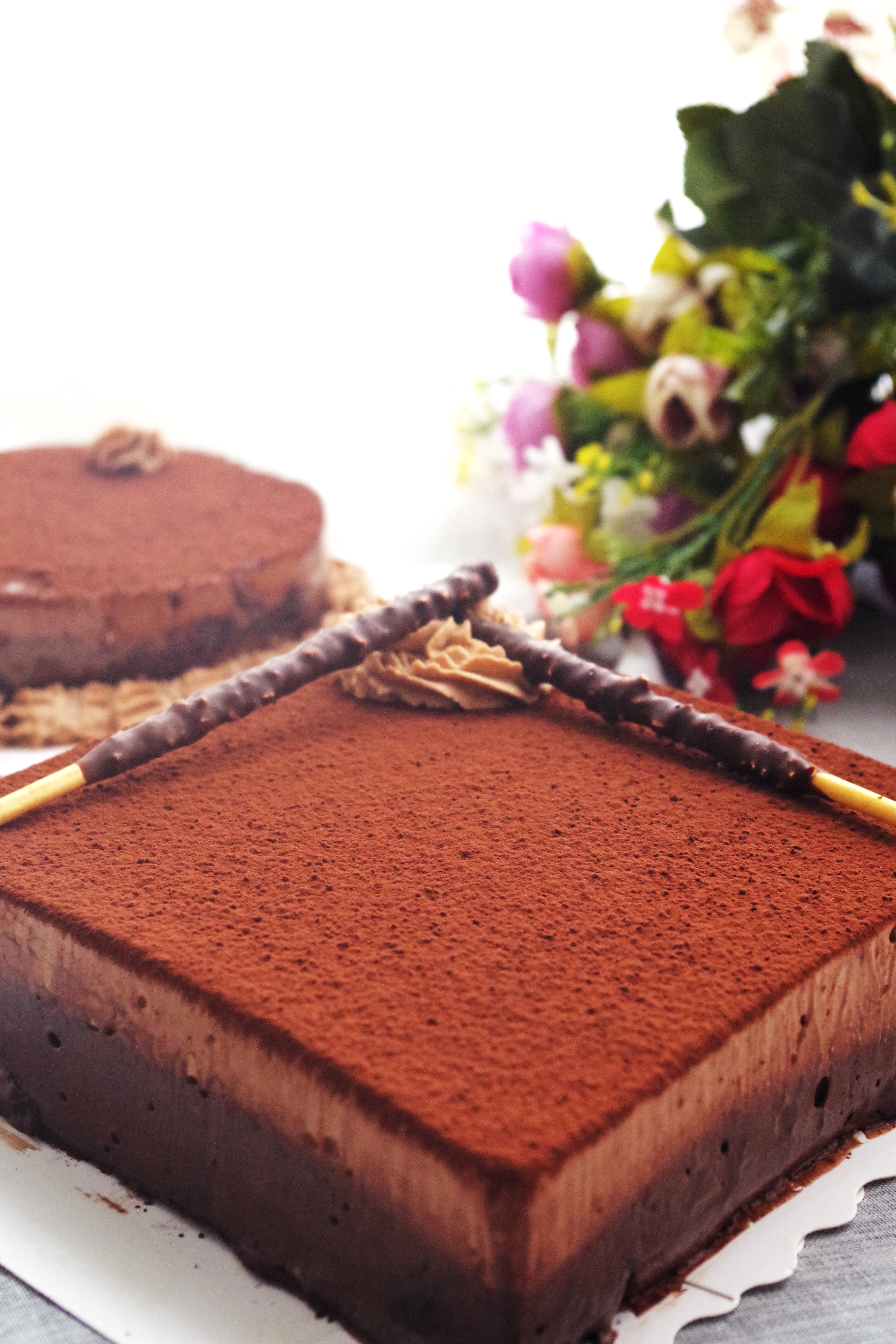 四重巧克力慕斯雪蛋糕的做法
