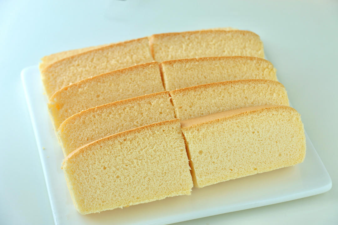 酸奶古早味蛋糕