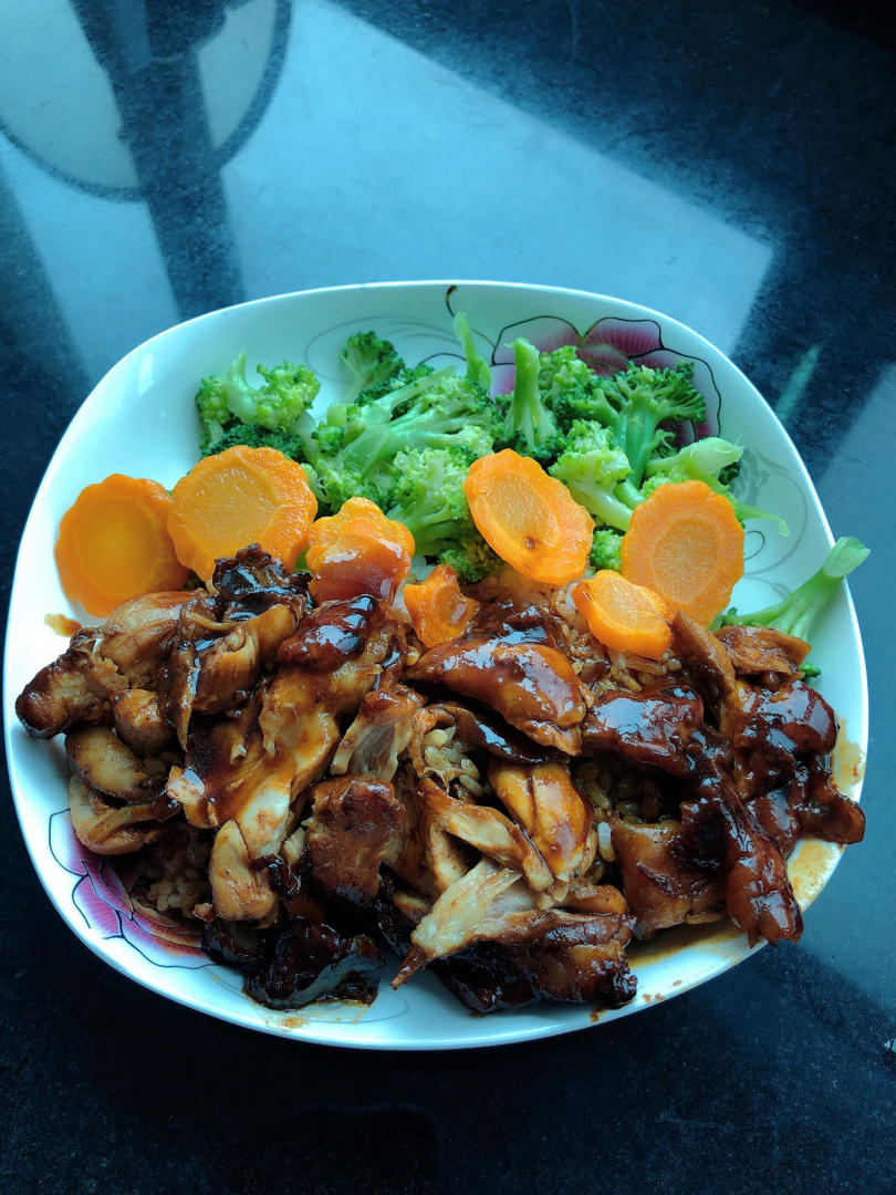 照烧鸡腿饭