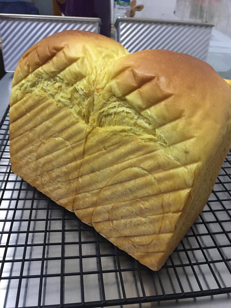 南瓜吐司，奶香南瓜吐司，极致柔软，直接法