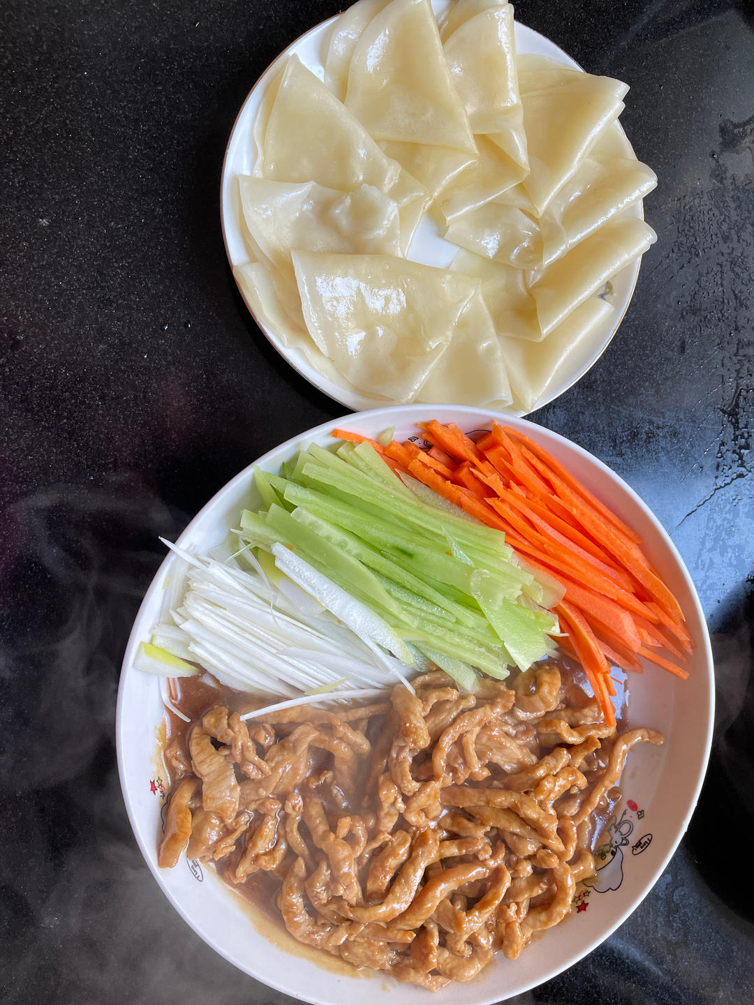 好吃到舔手的酱肉丝