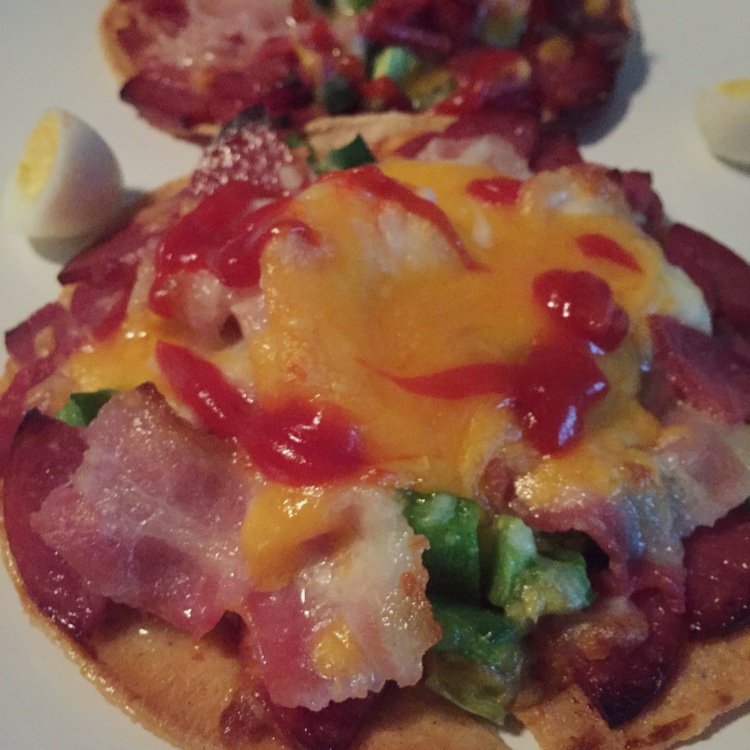 厚底鲜虾培根披萨