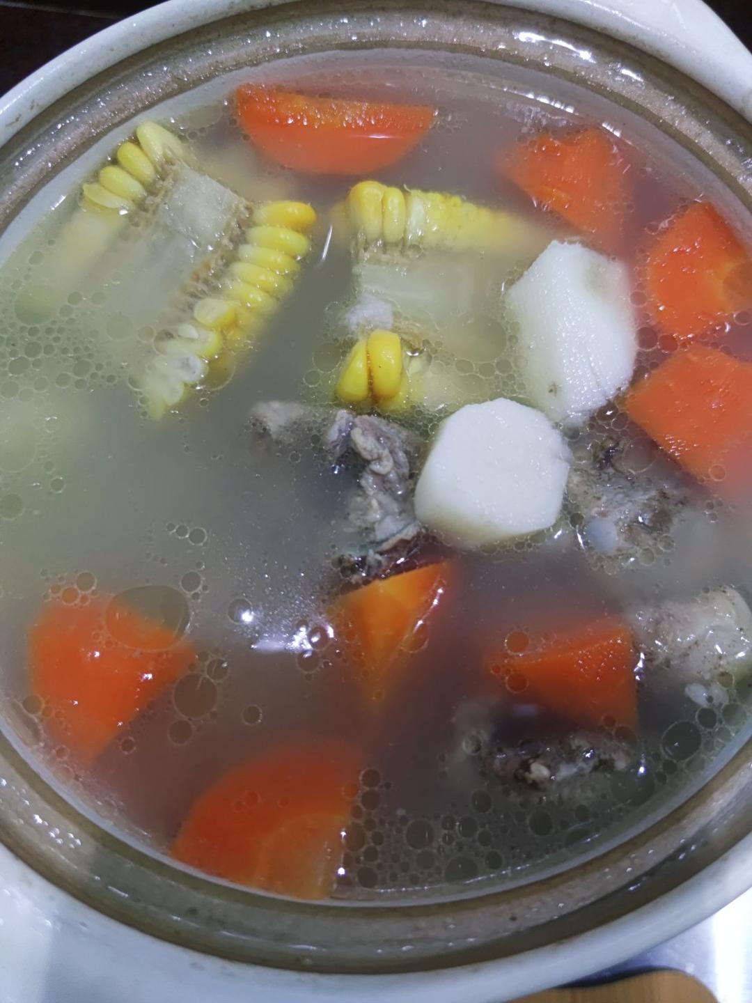 玉米排骨汤