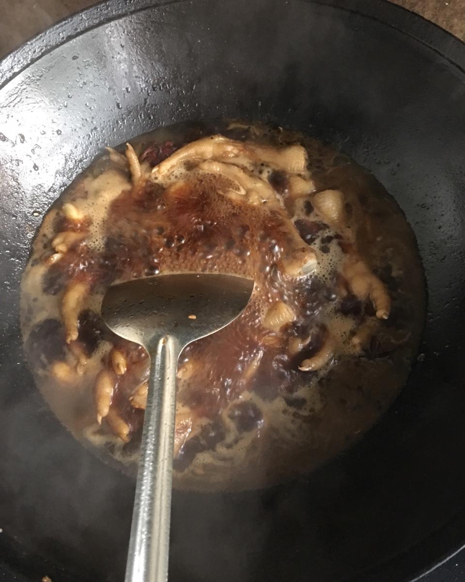 “销魂”卤鸡爪