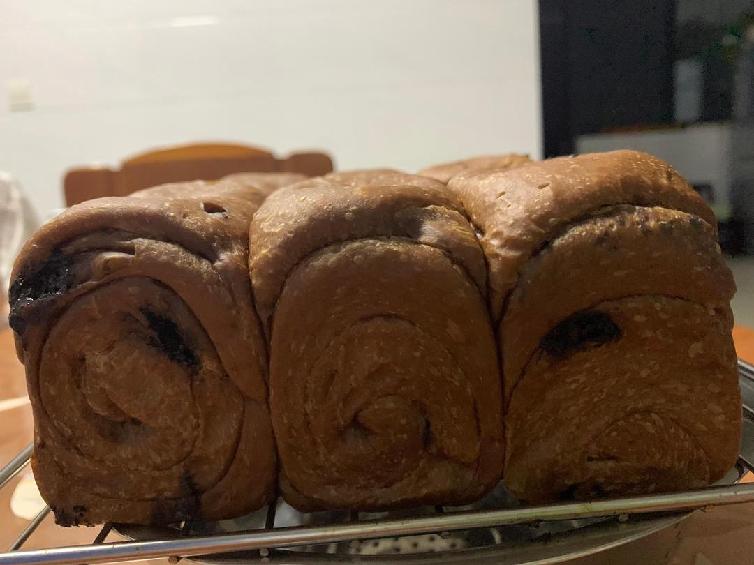 【双倍巧克力吐司】消耗淡奶油&一次发酵