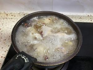 祛湿汤：土茯苓山药猪骨汤的做法 步骤6