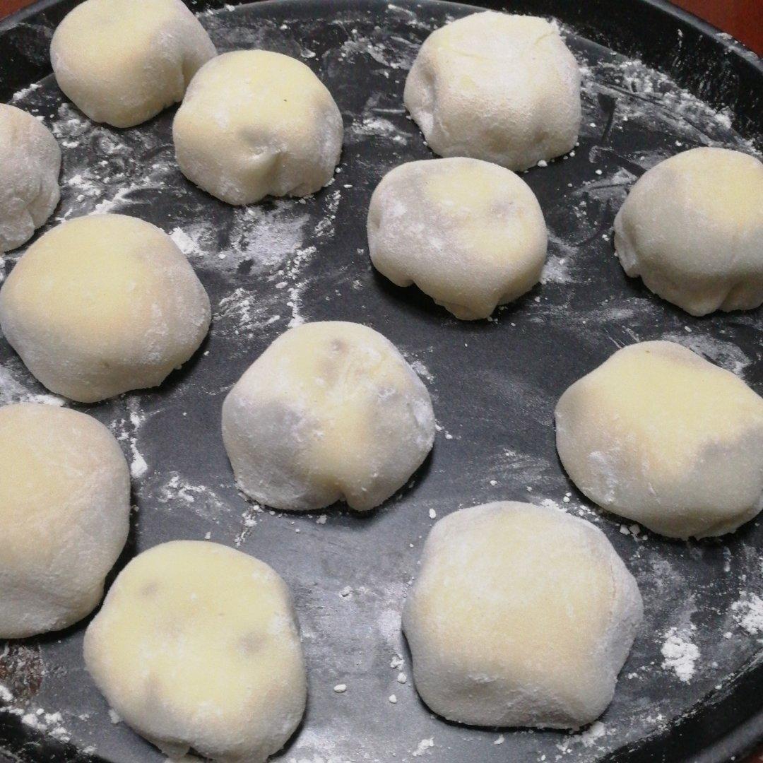 腹黑白胖子——奥利奥雪媚娘