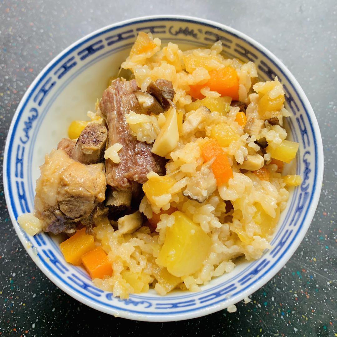 电饭锅版排骨焖饭