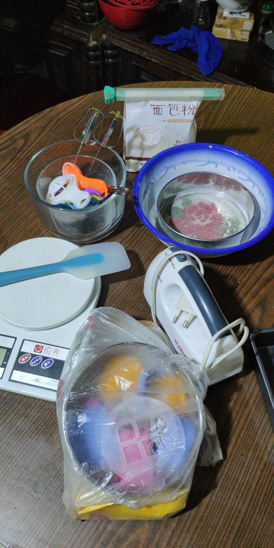 纯奶手撕吐司的做法 步骤1