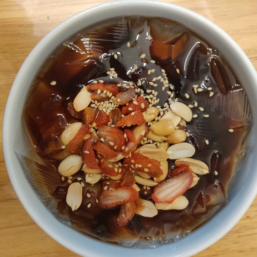 超好吃的红糖冰粉