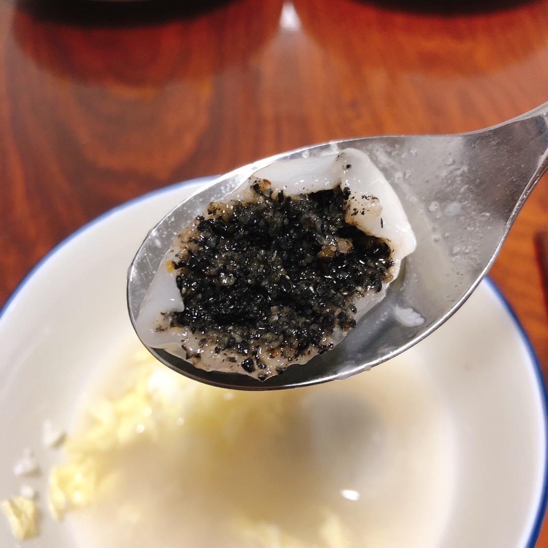 黑芝麻汤圆