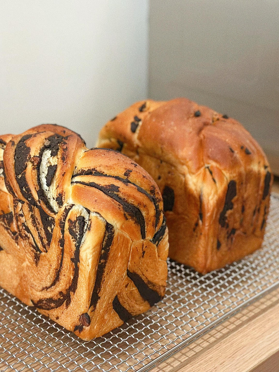 直接法黑芝麻奶酥吐司❤不加种面也超松软！