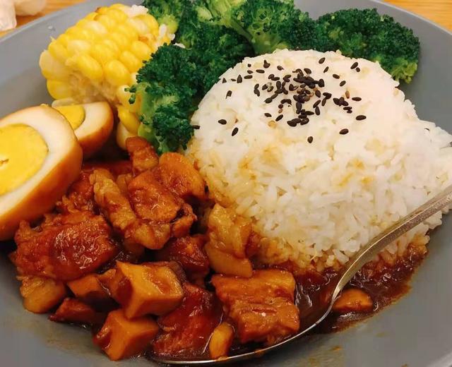 台式卤肉饭的做法