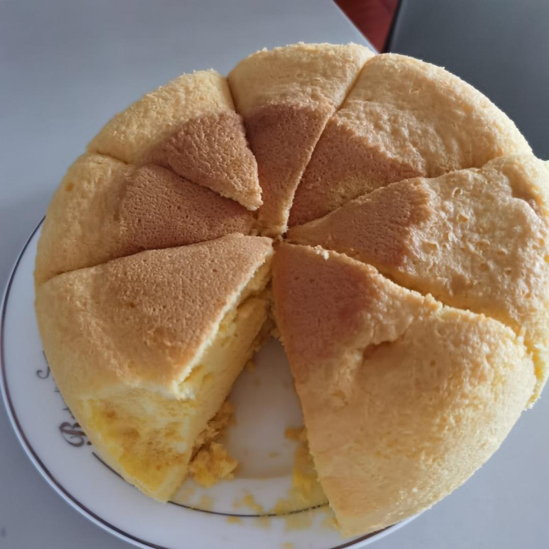 不用电子称只需要普通电饭锅做的电饭锅蛋糕