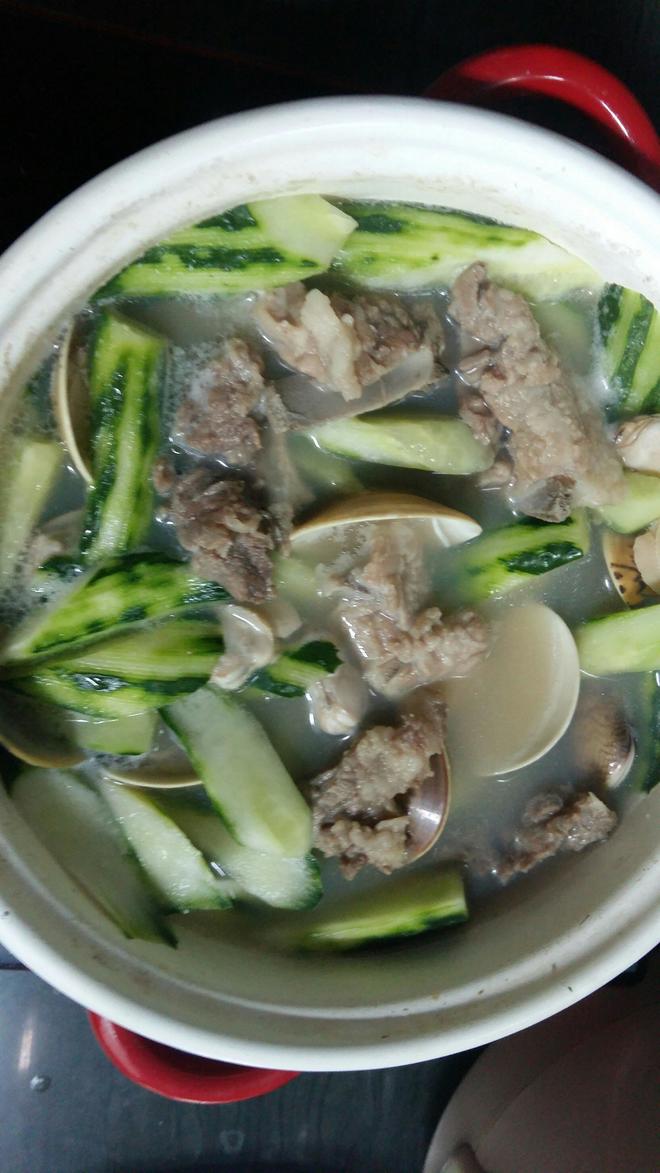 排骨青瓜蛤蜊汤的做法