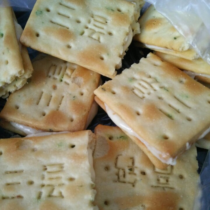 牛轧糖夹心苏打饼干