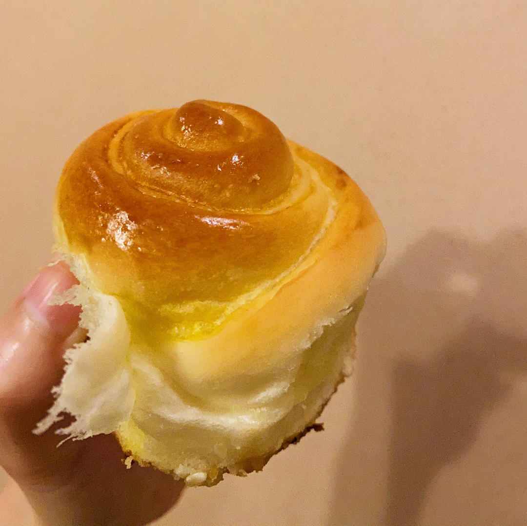 脆底蜂蜜小面包