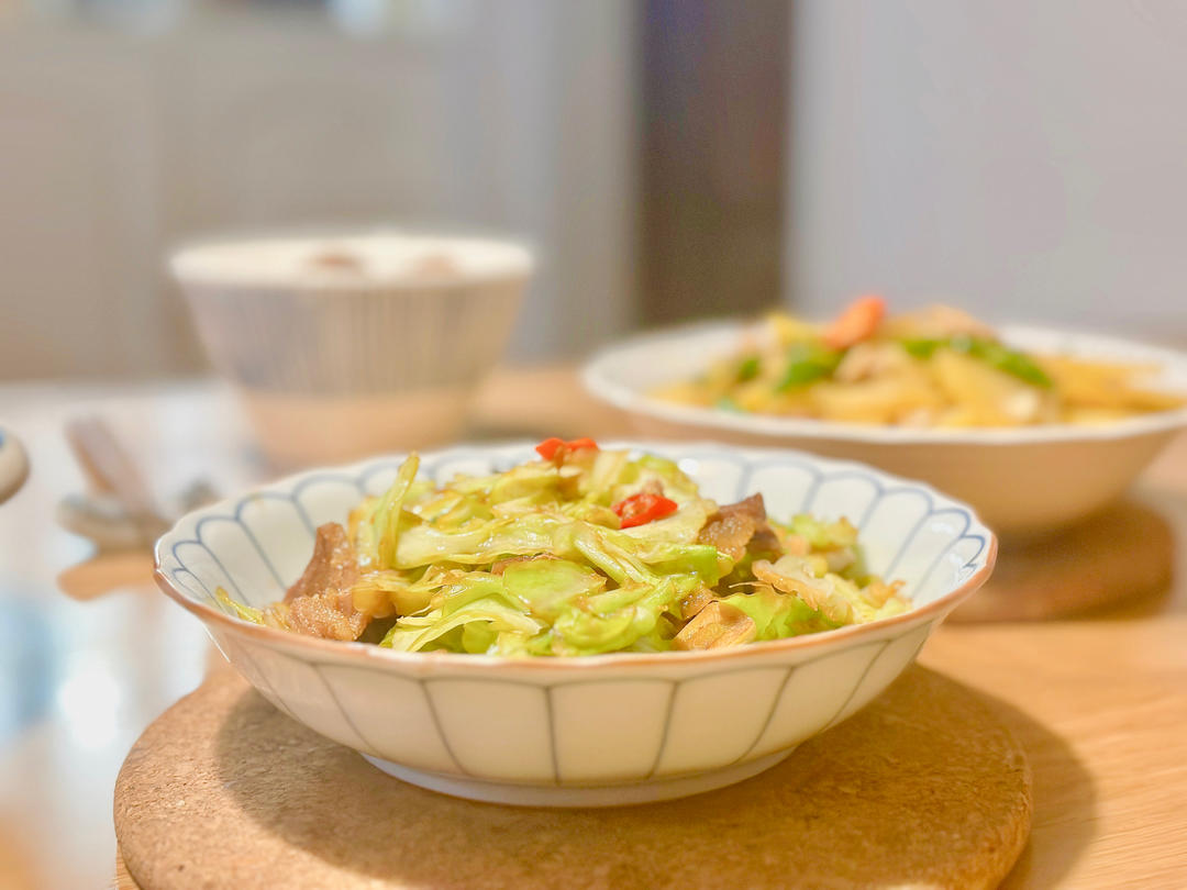 手撕包菜炒咸肉