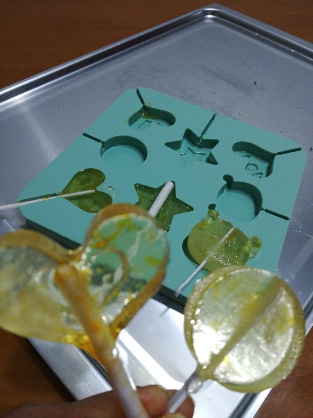 晶莹剔透棒棒糖