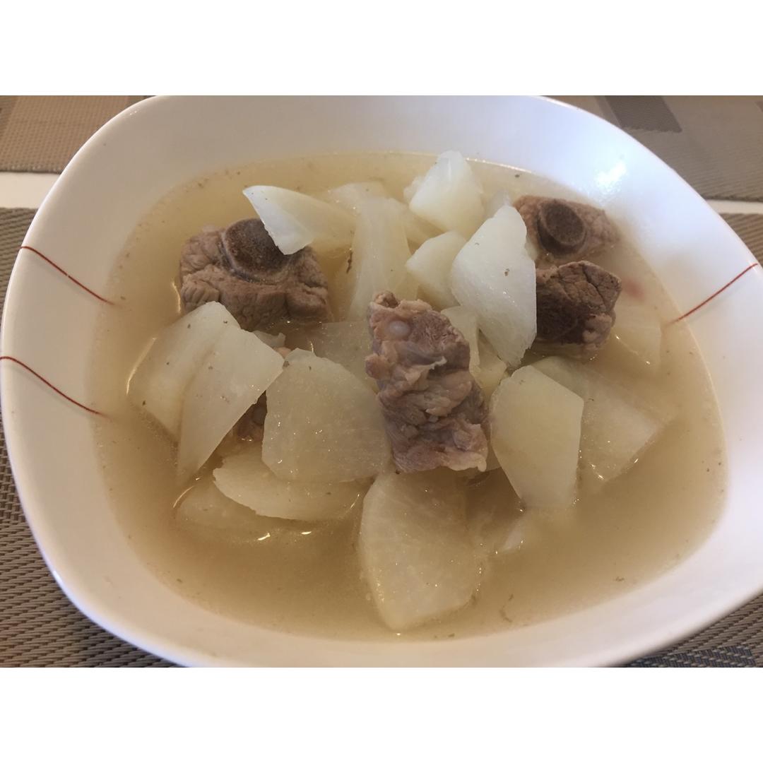 萝卜排骨汤