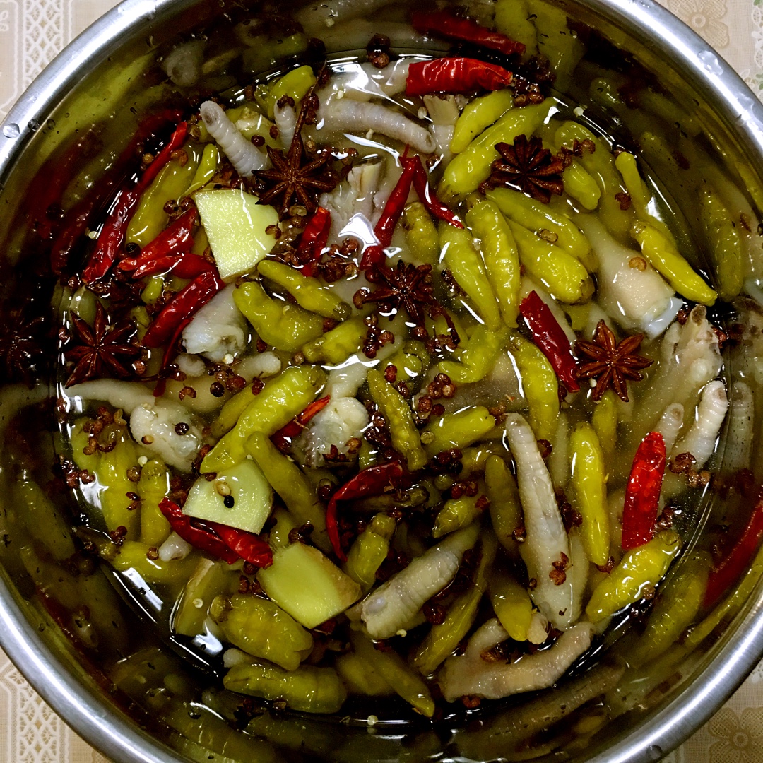 好吃又放心的泡椒凤爪(>^ω^<)