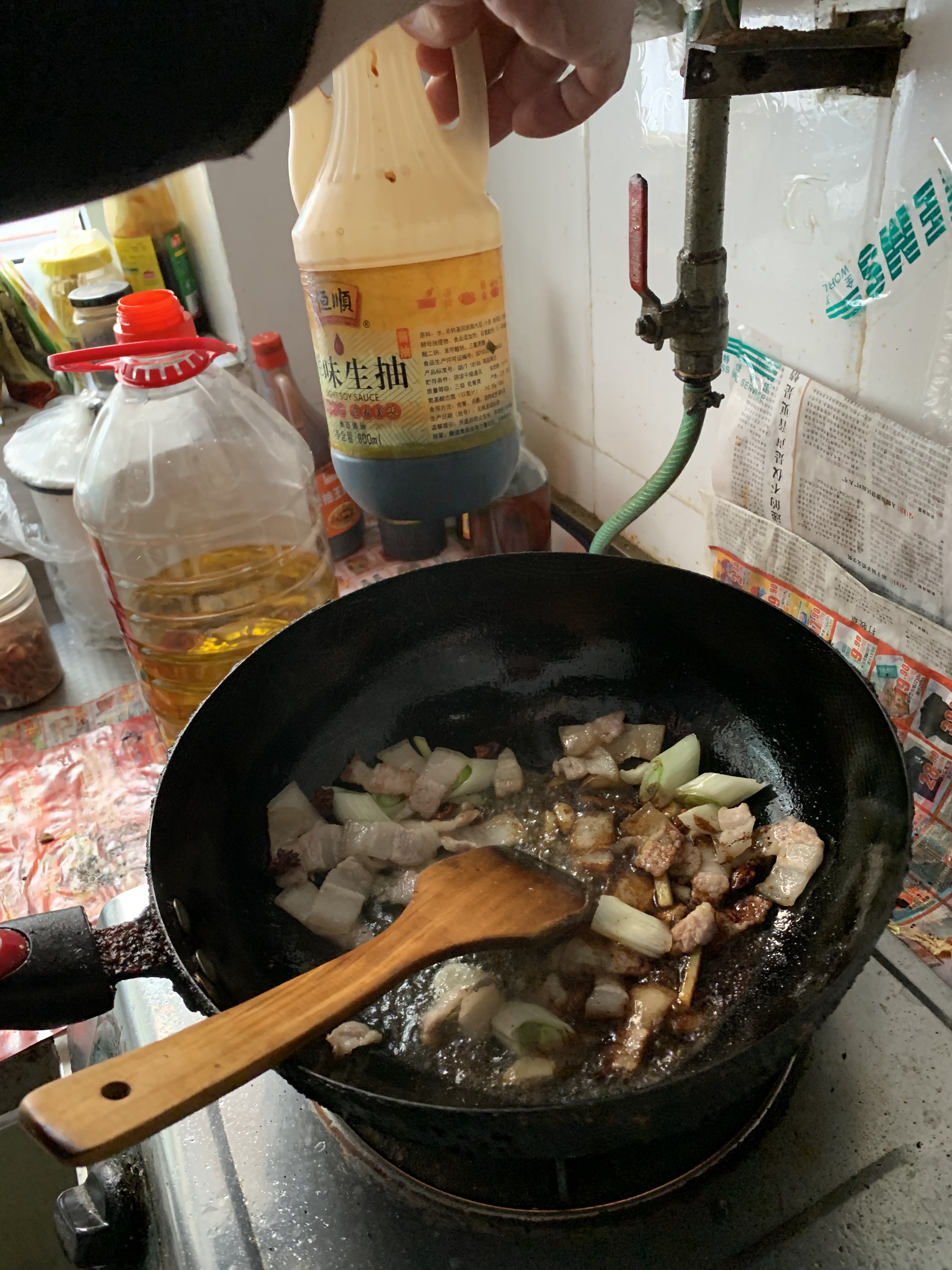 家常普通简单随意蘑菇炒肉的做法 步骤6