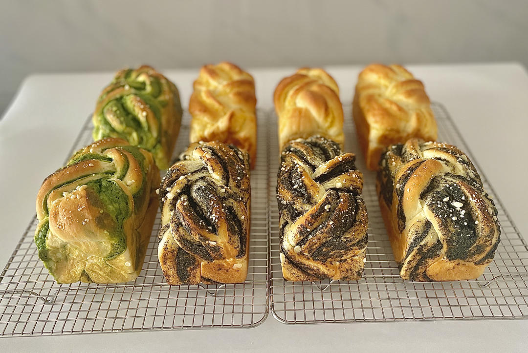 顶级黄金椰蓉吐司