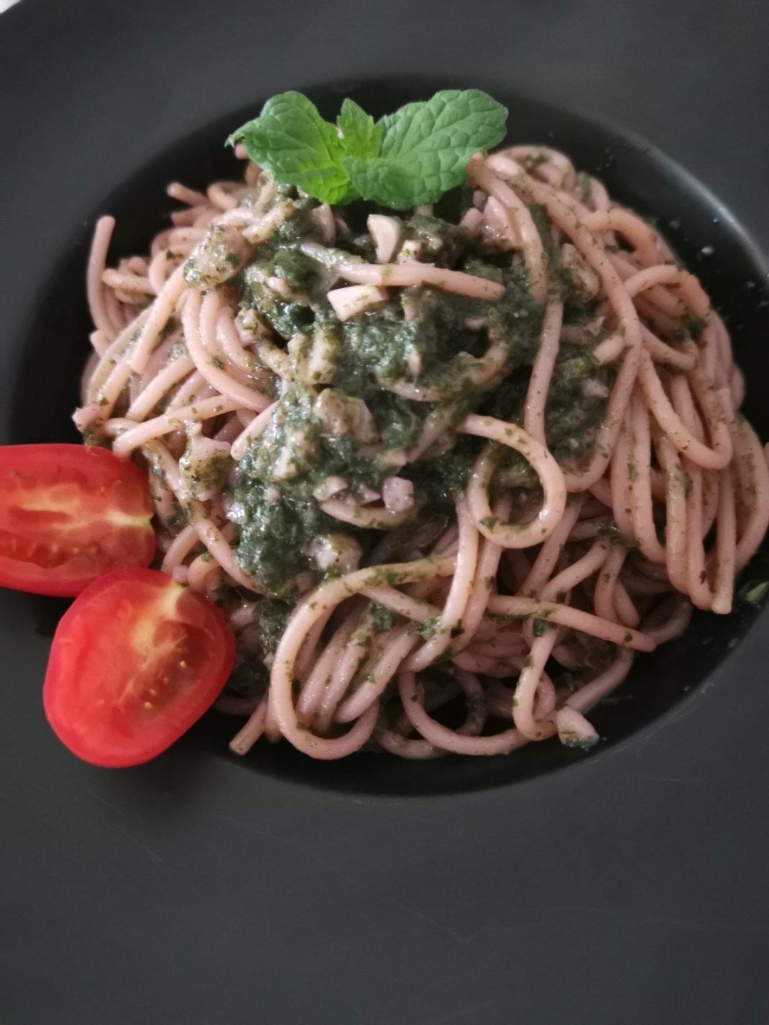 牛油果意大利面