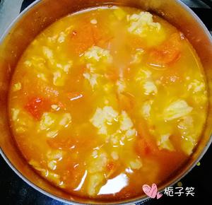 如何熬出喷香的番茄煎蛋汤🍳的做法 步骤10