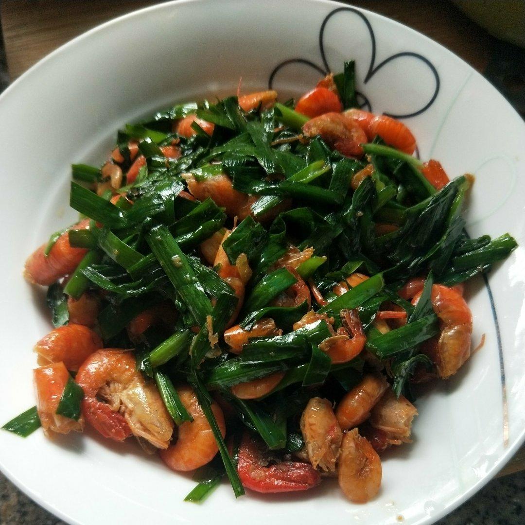 小河虾炒韭菜