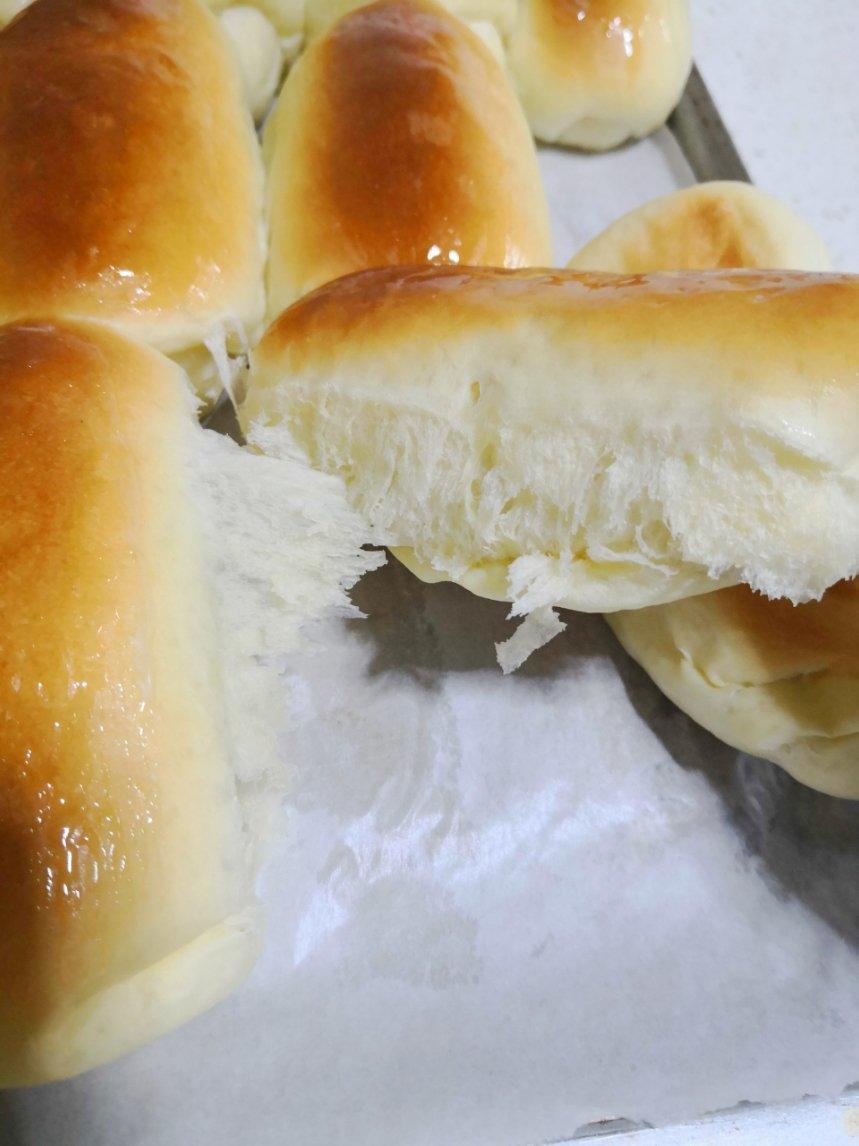 如棉花般松软的海苔肉松面包