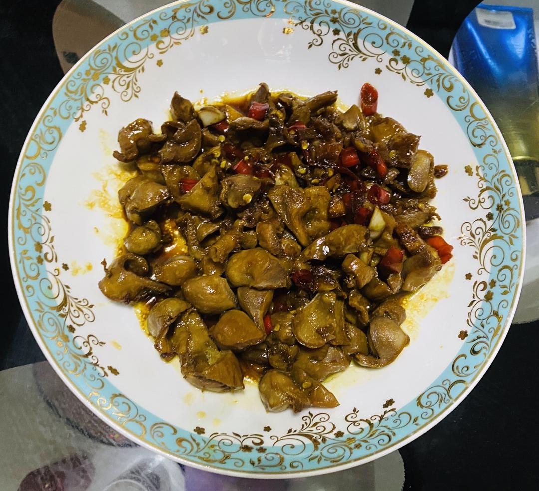 小米椒爆鸡胗